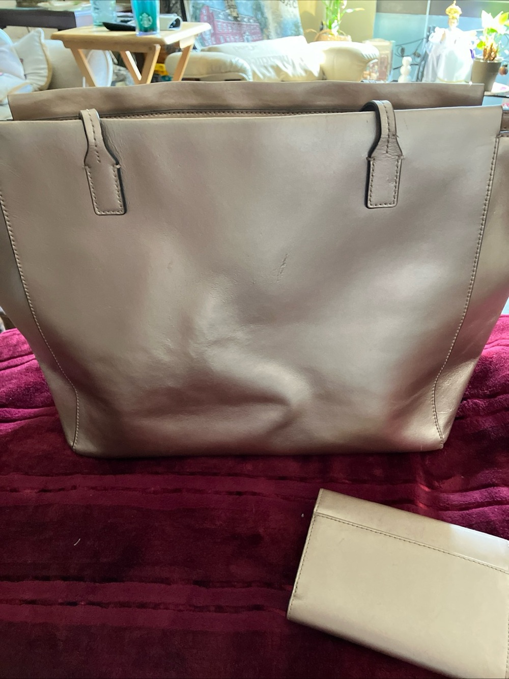 kate spade Metallic Rose Tote with Bow Detail - Picture 4 of 6